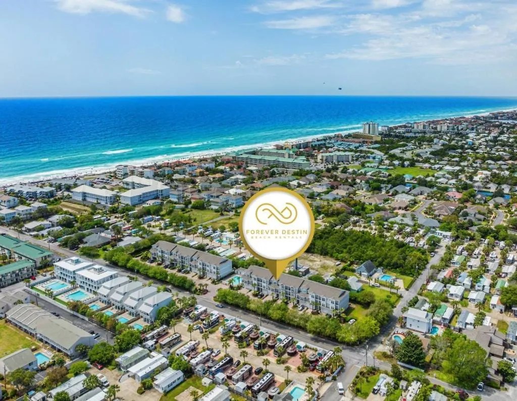 Silverfin Villa With Pool And Designer Interior Destin